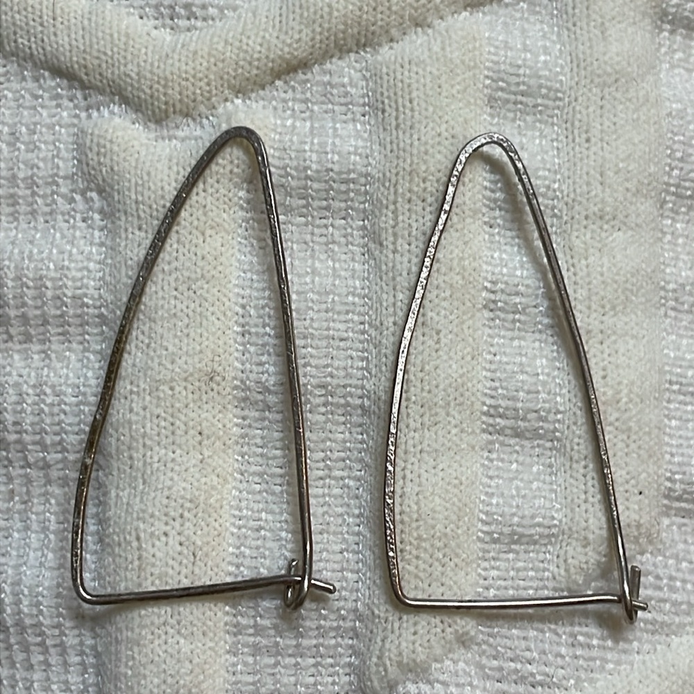 Sterling triangles - Picture 2 of 4